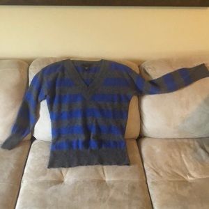 100% cashmere sweater